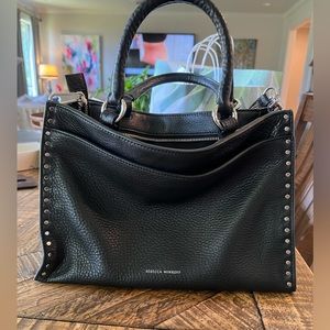 black rebecca minkoff shoulder bag